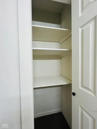 $172,900 | 11 North Indiana Street, Roachdale, IN 46172