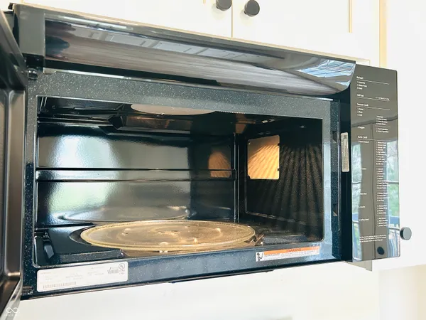 $172,900 | 11 North Indiana Street, Roachdale, IN 46172