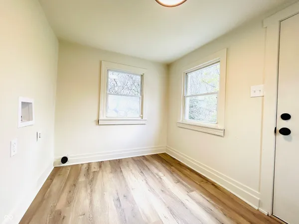 $172,900 | 11 North Indiana Street, Roachdale, IN 46172