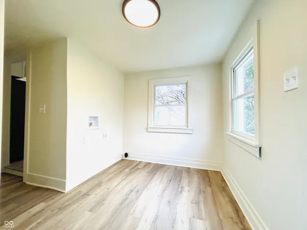 $172,900 | 11 North Indiana Street, Roachdale, IN 46172