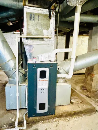 $172,900 | 11 North Indiana Street, Roachdale, IN 46172