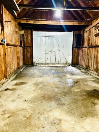 $172,900 | 11 North Indiana Street, Roachdale, IN 46172