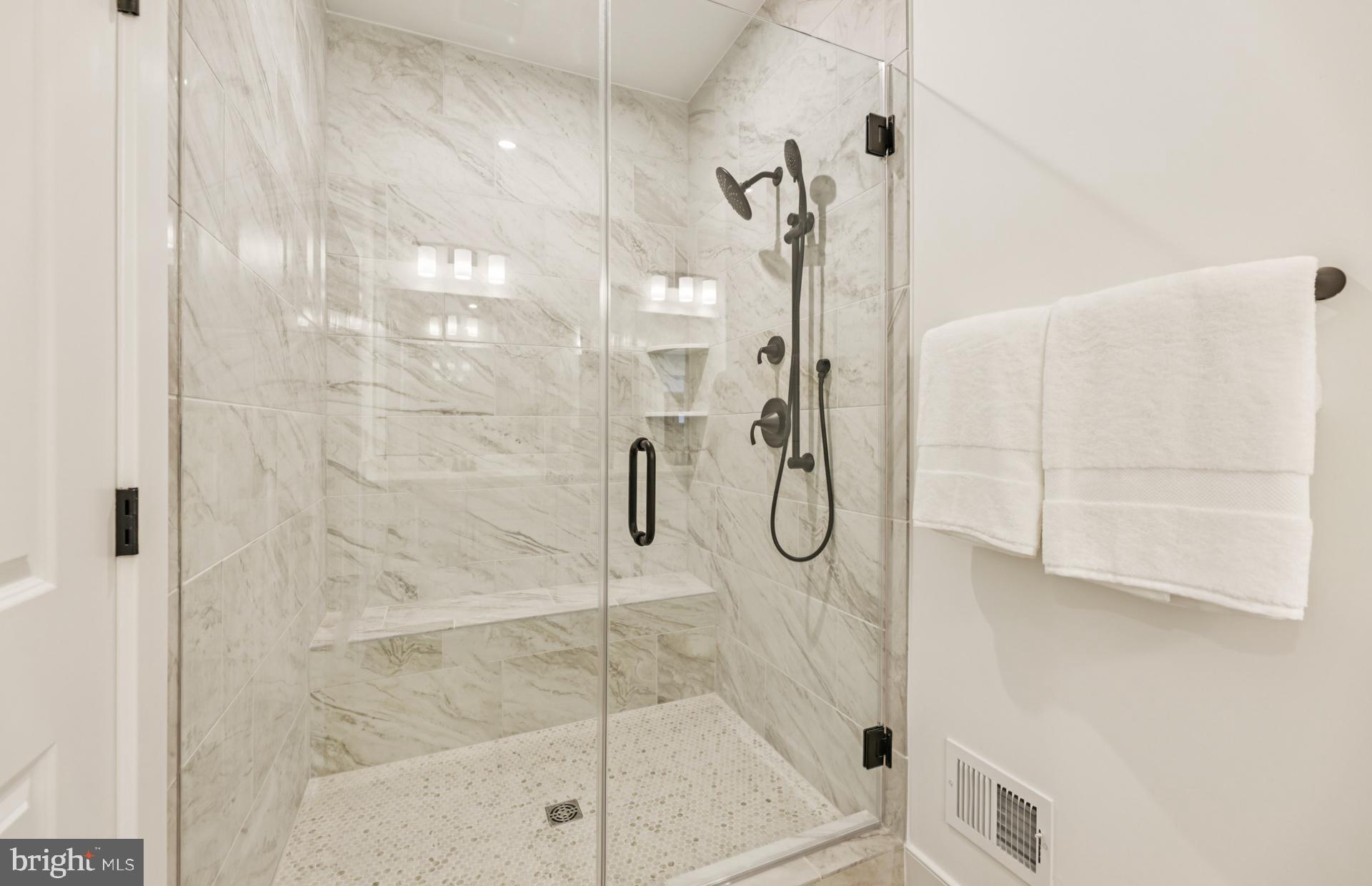 6085 Azurite Way Haymarket, VA 20169 - Photo 21 of 36 Owner's Bath - Model Representation