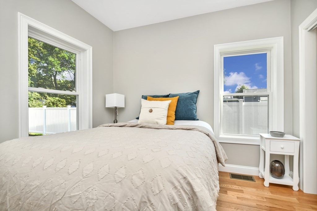 17 George Street, Unit A Boston, MA 02136 - Photo 4 of 42 Gallery Image 4