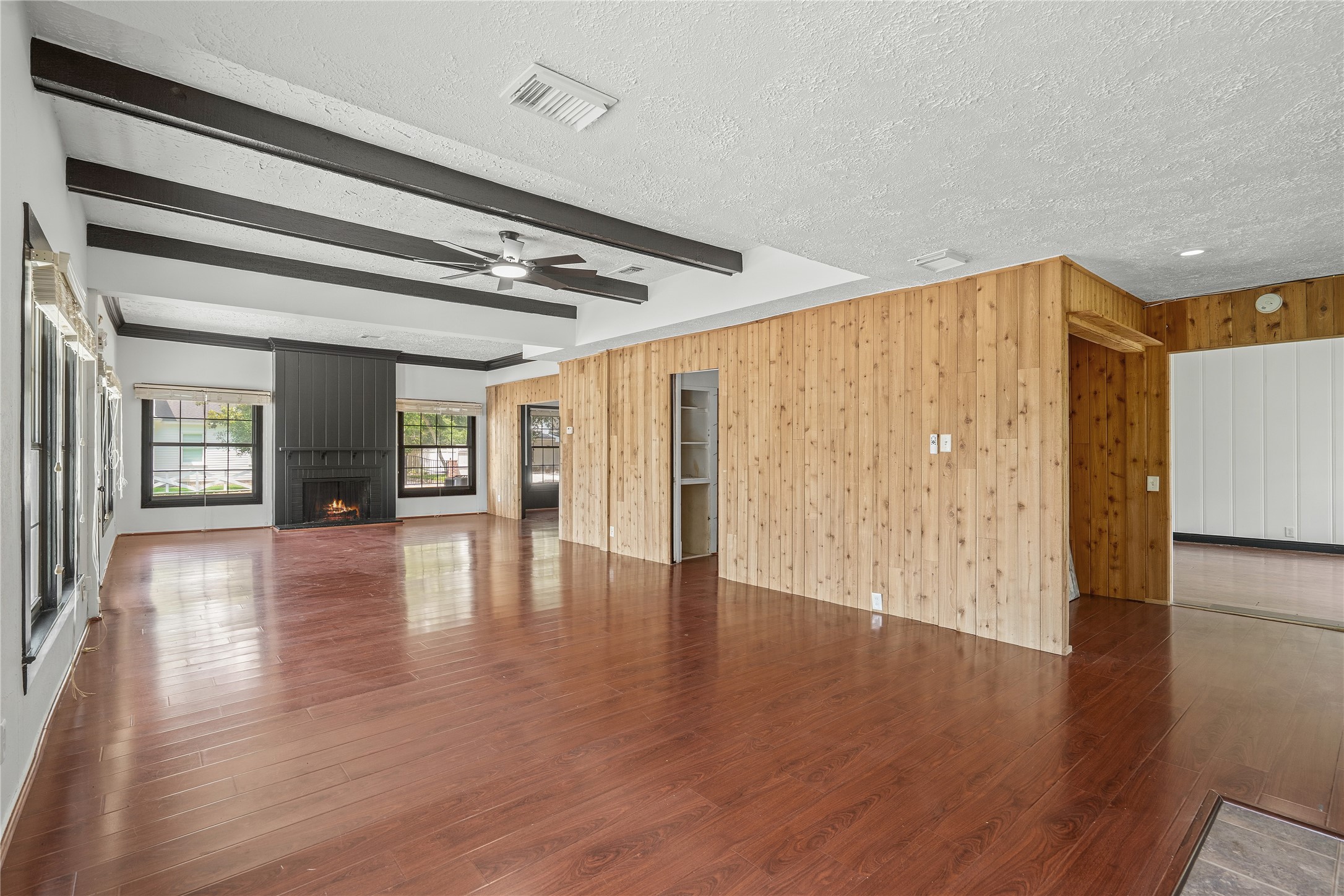 30318 2nd Street Fulshear, TX 77441 - Photo 4 of 31