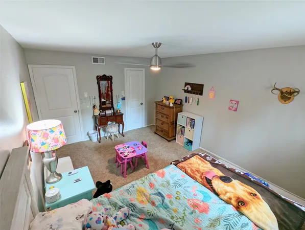 $2,995 | 13374 Trail Hollow Drive, Unit 3374, Houston, TX 77079