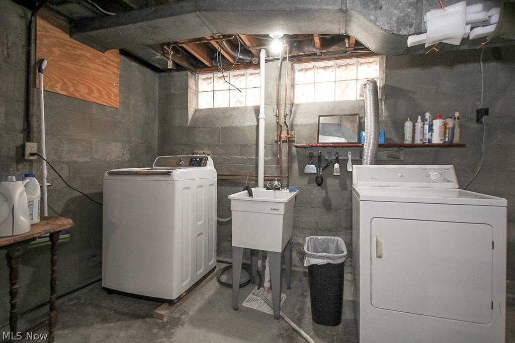 3849 Bainbridge Road Cleveland Heights, OH 44118 - Photo 25 of 25 Utility space in this clean, organized basment.