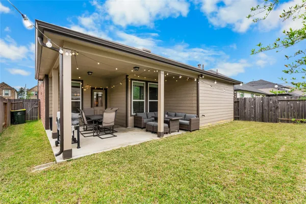 $2,600 | 1855 Cypress Canyon Trail, Conroe, TX 77301