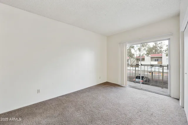 $975 | 2837 East Marconi Avenue, Unit 203, Phoenix, AZ 85032