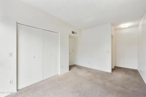 $975 | 2837 East Marconi Avenue, Unit 203, Phoenix, AZ 85032