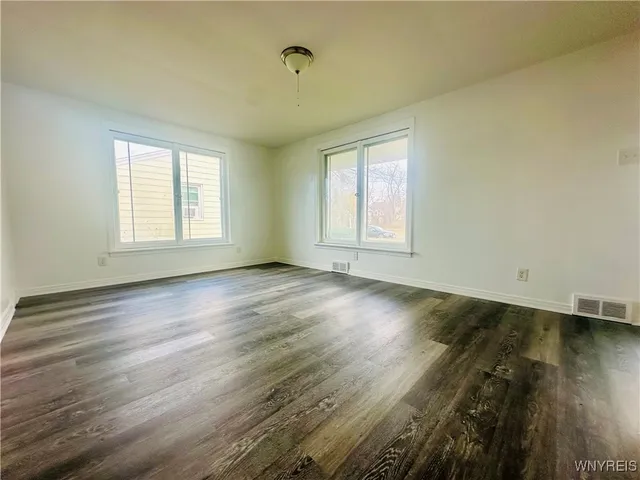 $150,000 | 3750 Deveaux Street, Niagara Falls, NY 14305