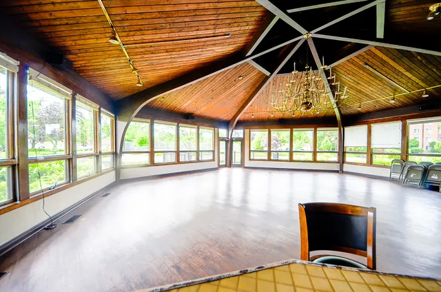 $229,350 | 1206 South New Wilke Road, Unit 108, Arlington Heights, IL 60005