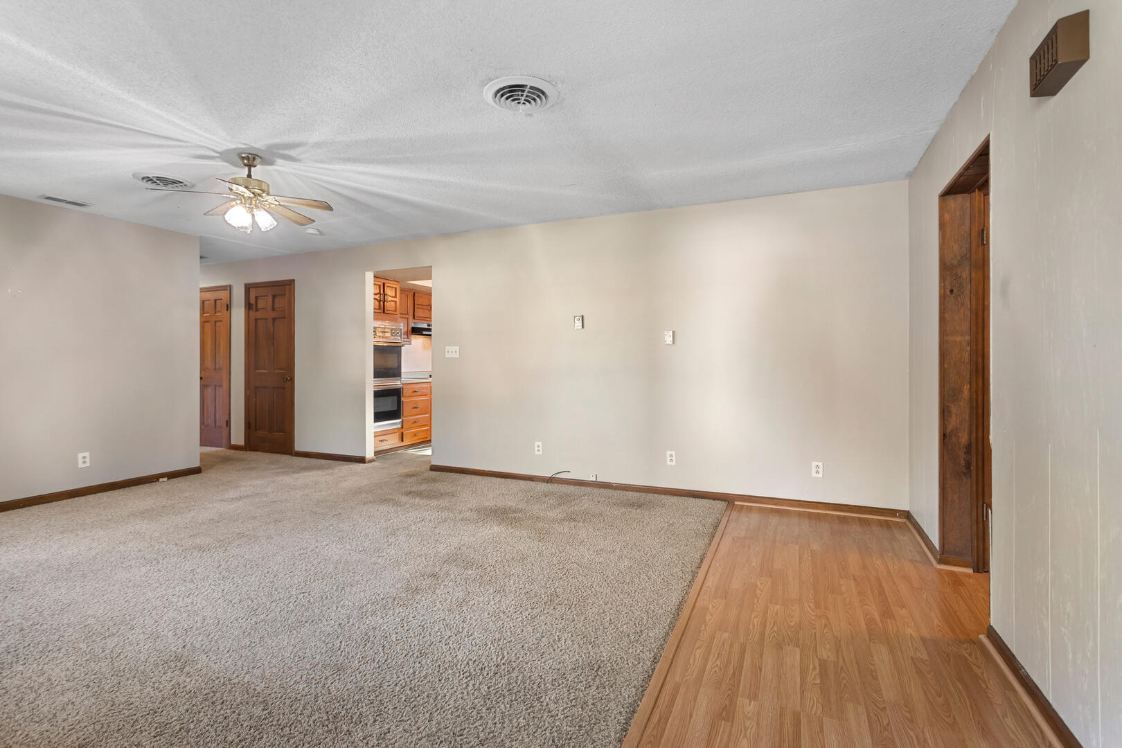 301 South Sands Road Homer, IL 61849 - Photo 5 of 37 Gallery Image 5