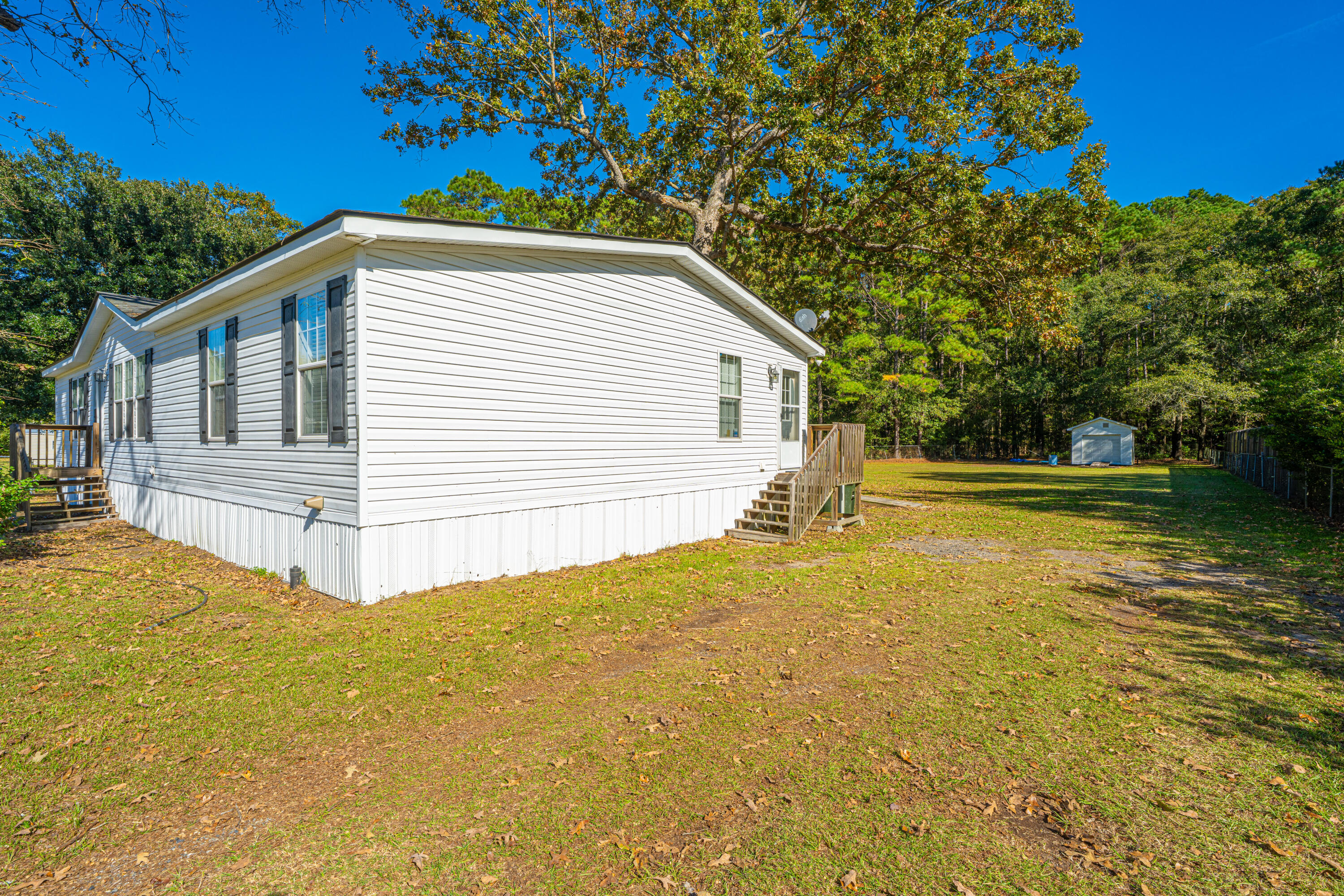 142 Mano Street Moncks Corner, SC 29461 - Photo 34 of 44 142ManoSt036