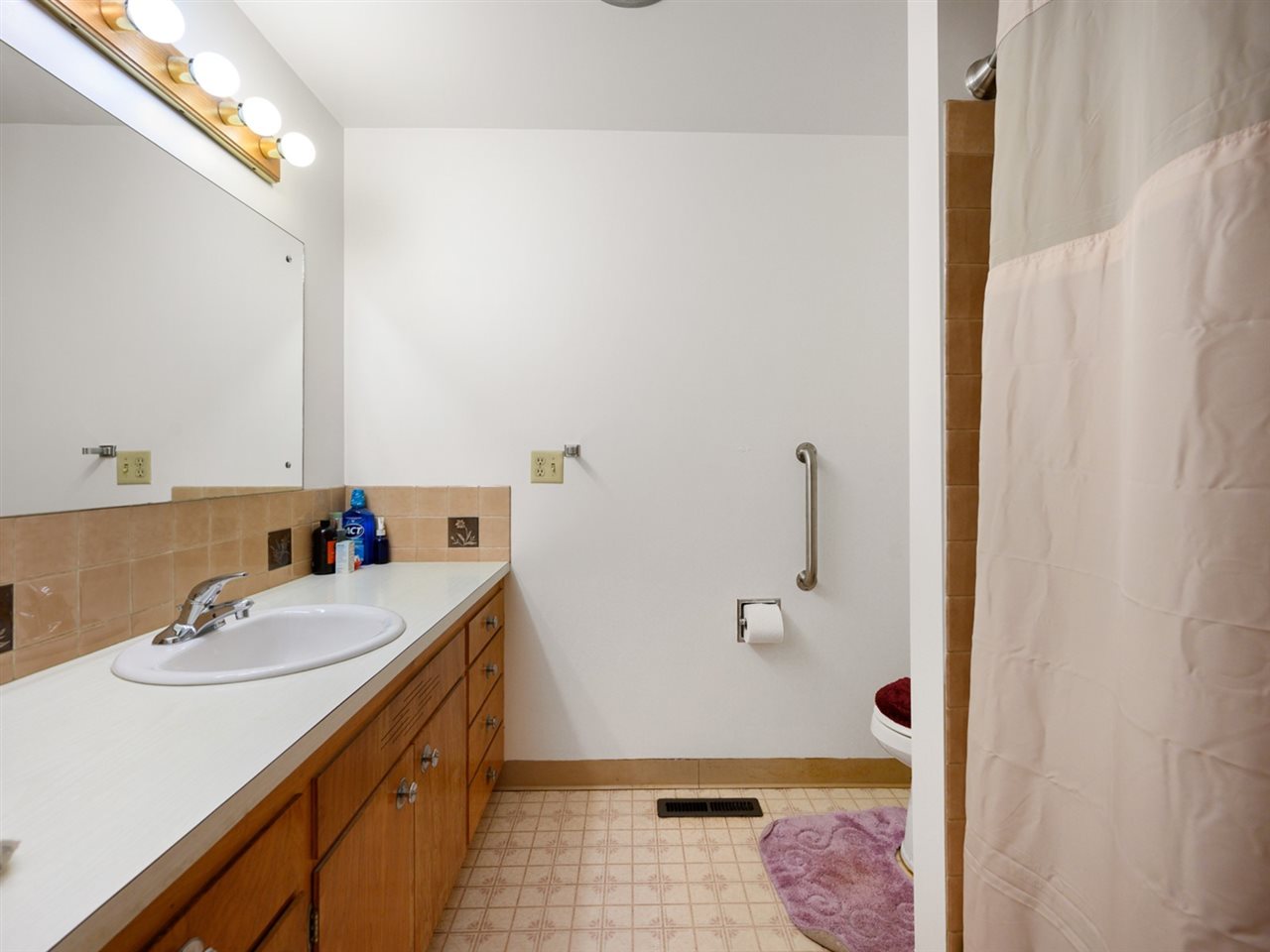 8025 West White Road Cheney, WA 99004 - Photo 10 of 20