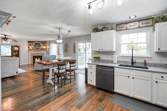 $399,900 | 3735 Newberry Road, Plainfield, IN 46168