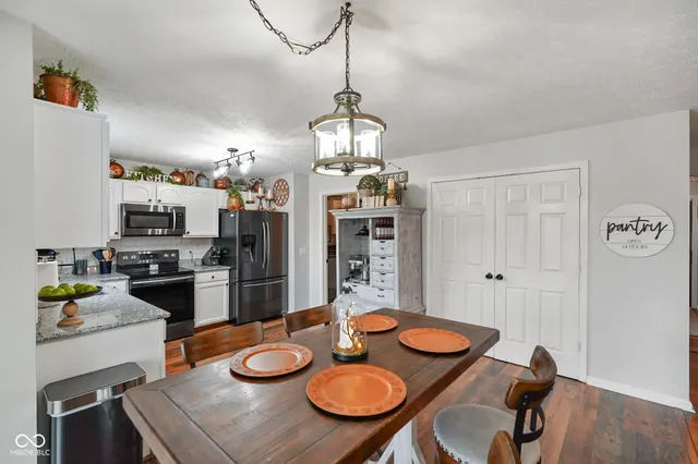 $399,900 | 3735 Newberry Road, Plainfield, IN 46168