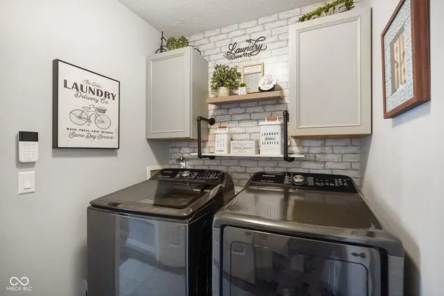 $399,900 | 3735 Newberry Road, Plainfield, IN 46168