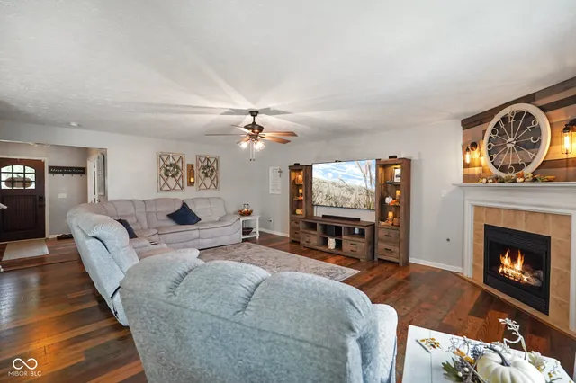 $399,900 | 3735 Newberry Road, Plainfield, IN 46168