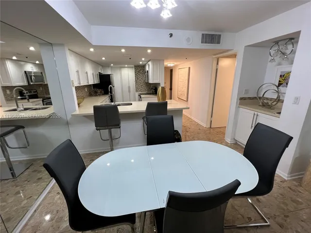 $3,600 | 1717 North Bayshore Drive, Unit A1057, Miami, FL 33132