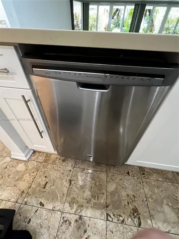 $3,600 | 1717 North Bayshore Drive, Unit A1057, Miami, FL 33132