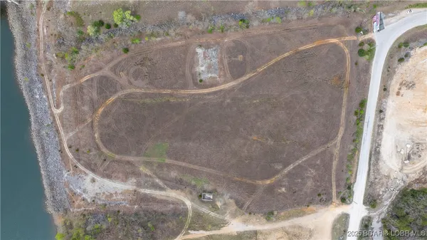 $1,500,000 | 290 Osage River Bridge, Lake Ozark, MO 65049