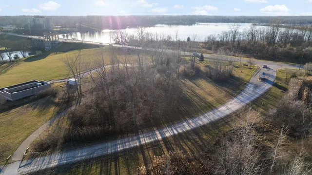 $295,000 | 2726 Brooklyn Drive, Ypsilanti, MI 48198