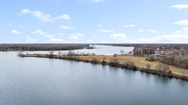 $295,000 | 2726 Brooklyn Drive, Ypsilanti, MI 48198