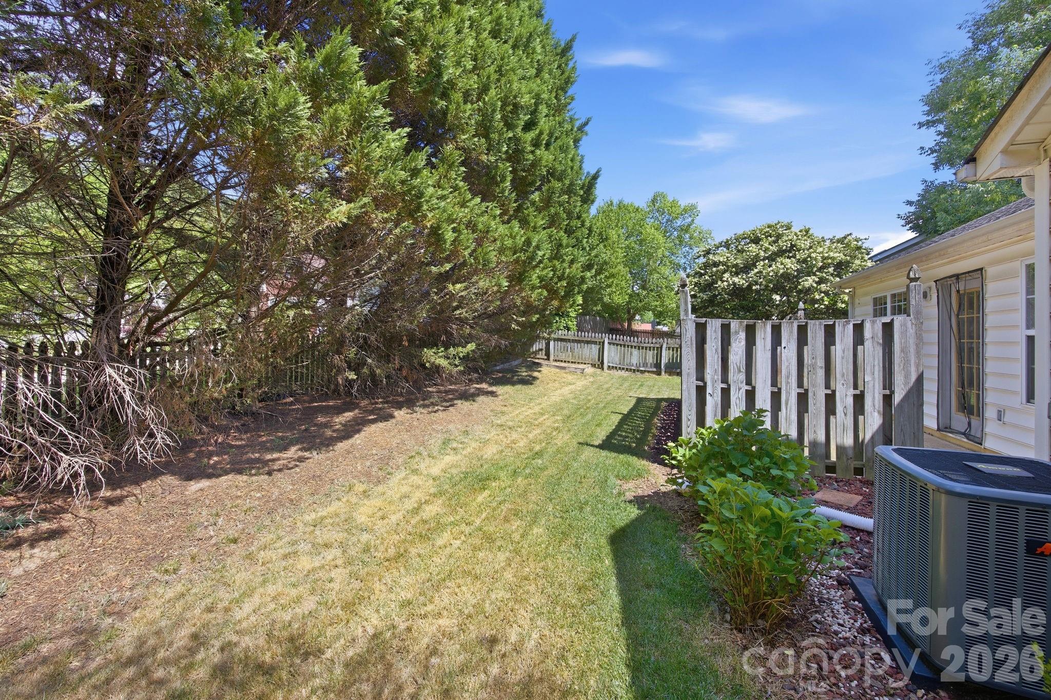 8616 Mineral Ridge Way Charlotte, NC 28269 - Photo 35 of 48