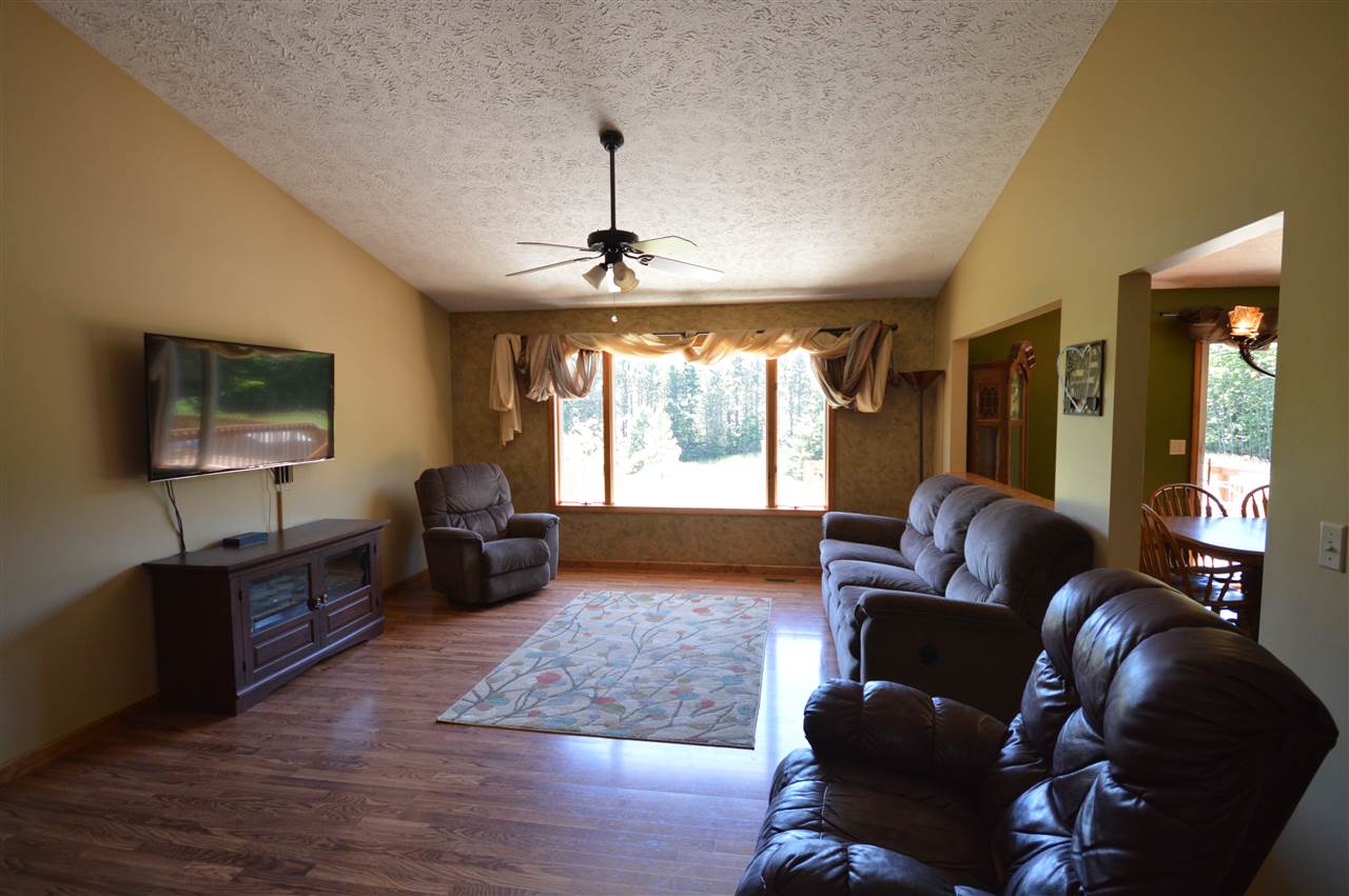 5366 Cedar Valley Road Traverse City, MI 49684 - Photo 8 of 34 1836194-7.JPG