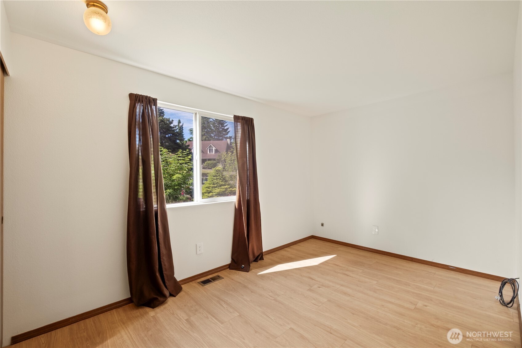 1923 233rd Place Southeast Bothell, WA 98021 - Photo 12 of 17