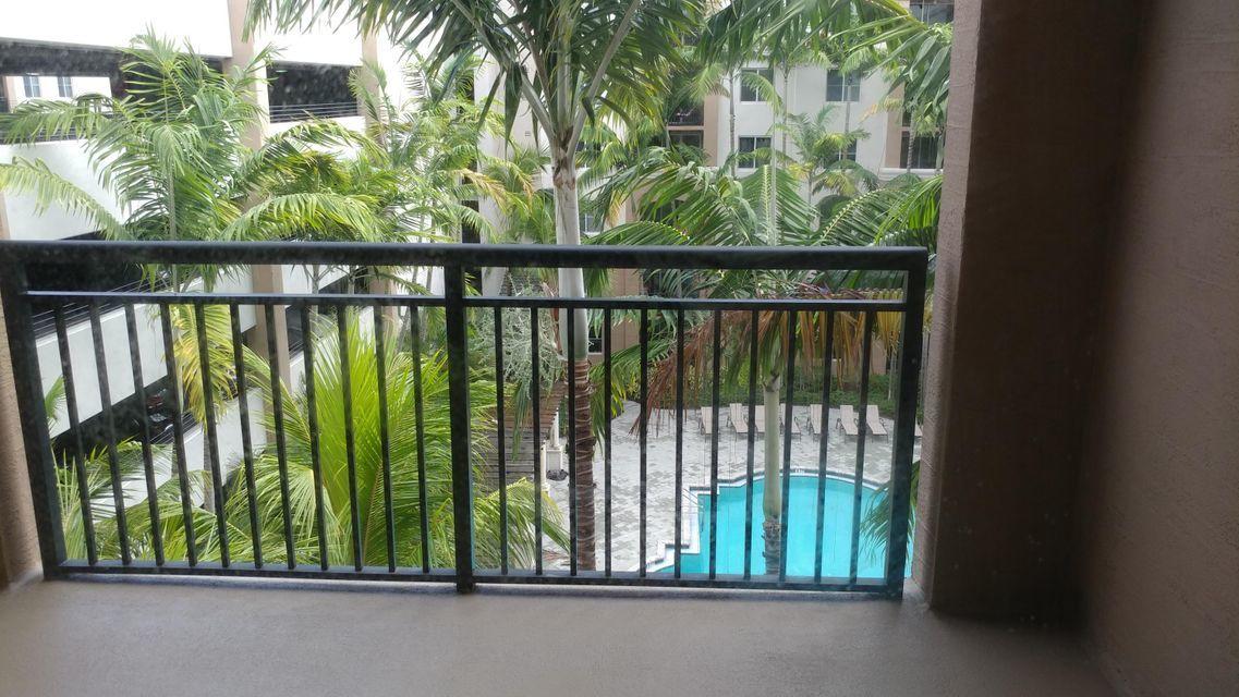 1690 Renaissance Commons Boulevard, Unit 1524 Boynton Beach, FL 33426 - Photo 8 of 16 20180824001725672261000000-o