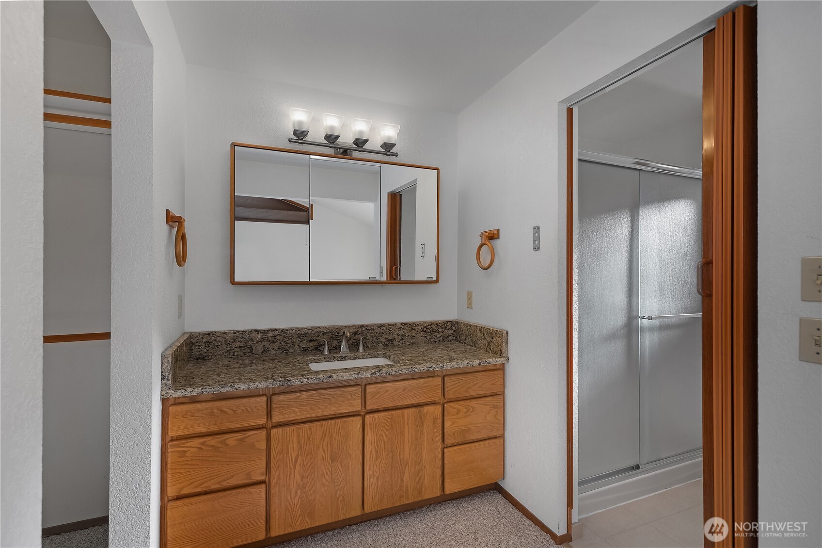 10547 Summit Lake Road Northwest Olympia, WA 98502 - Photo 14 of 40