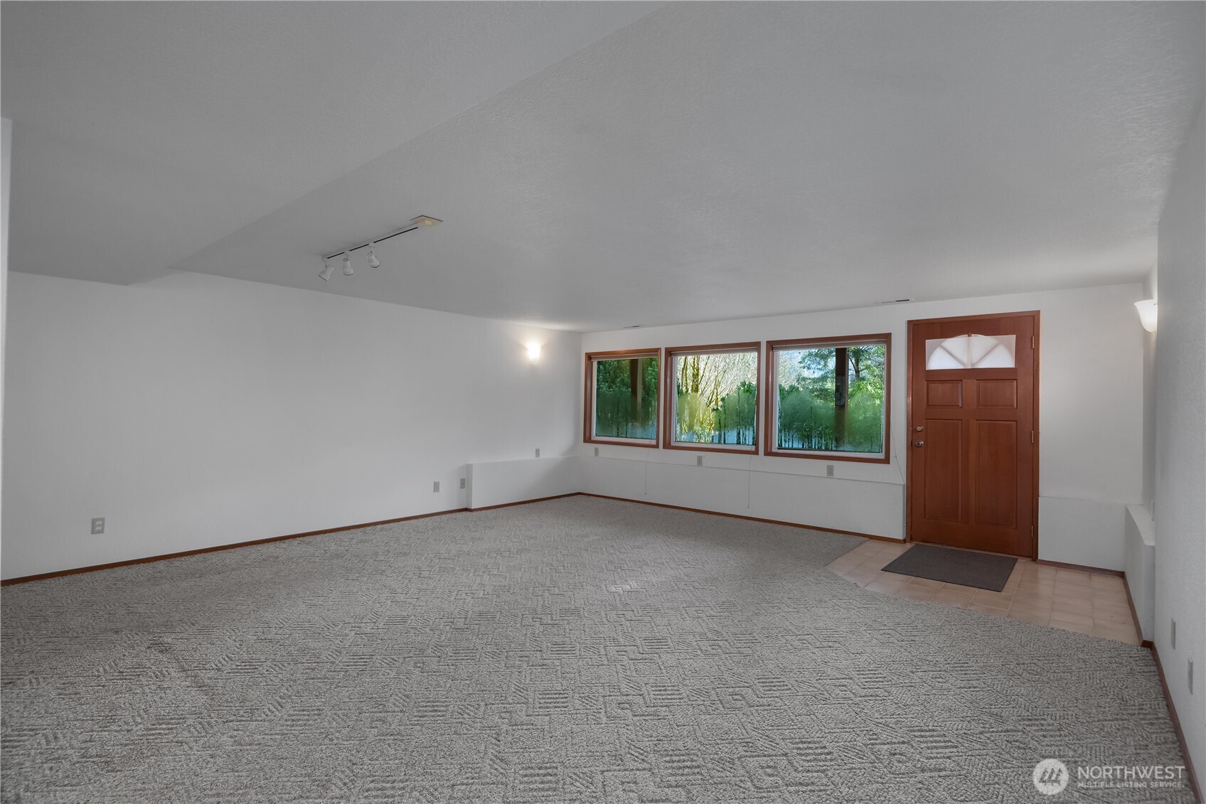 10547 Summit Lake Road Northwest Olympia, WA 98502 - Photo 27 of 40