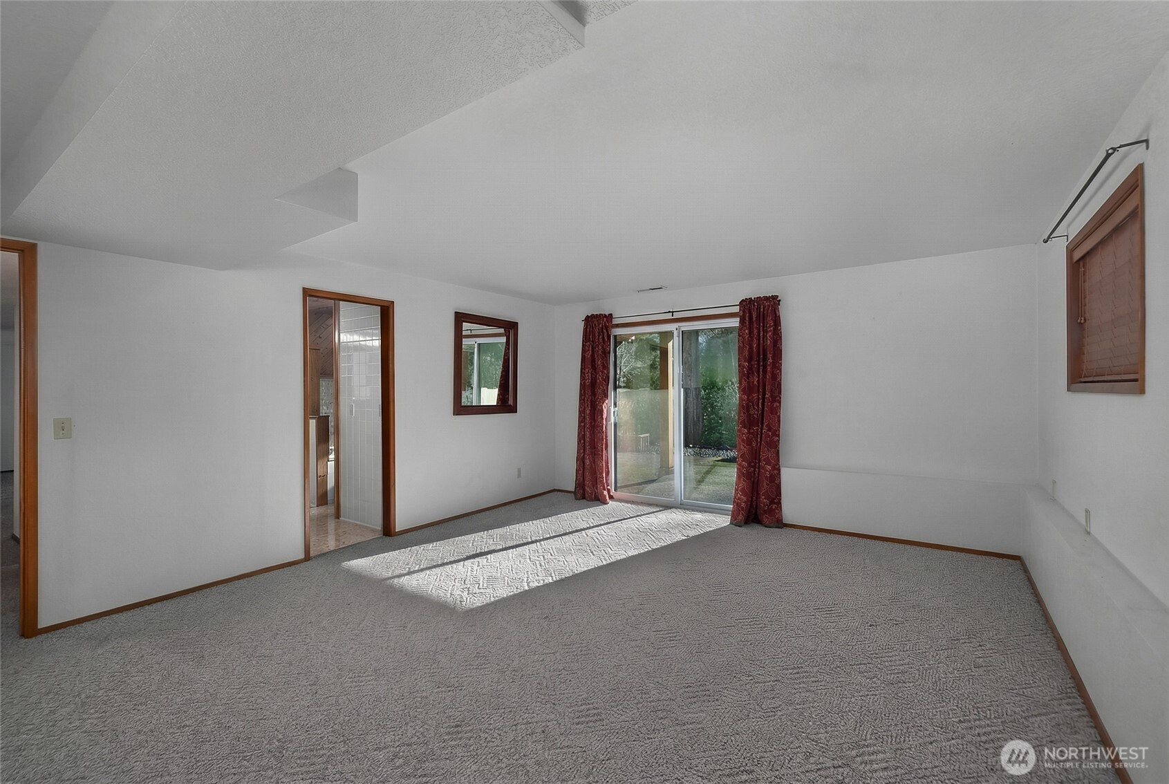 10547 Summit Lake Road Northwest Olympia, WA 98502 - Photo 31 of 40