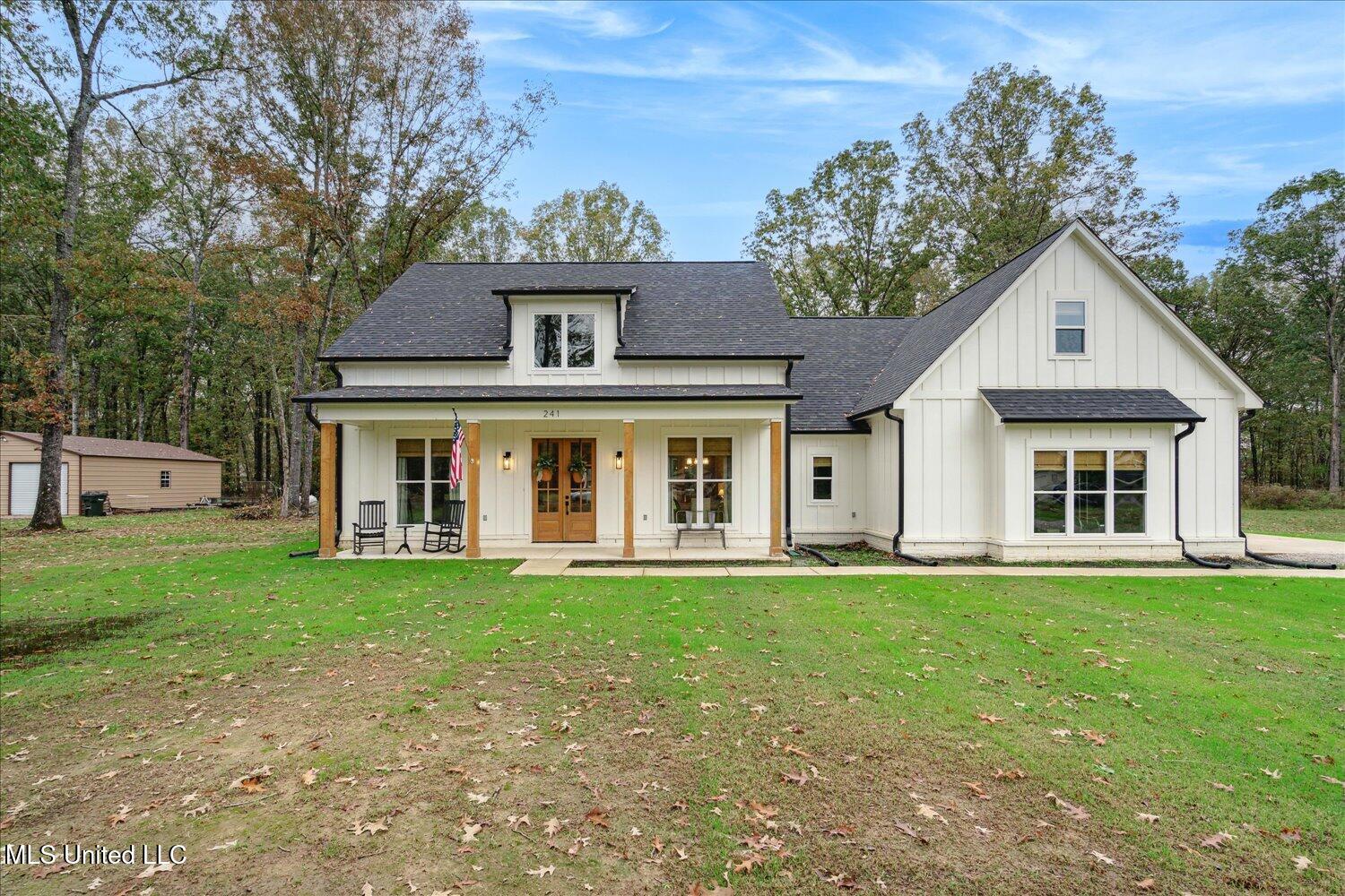 241 Dry Field Road Byhalia, MS 38611 - Photo 1 of 19 01-01-1824362wr-241 Dry Field Rd