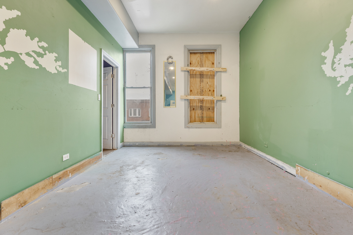 7356 South Champlain Avenue Chicago, IL 60619 - Photo 11 of 31