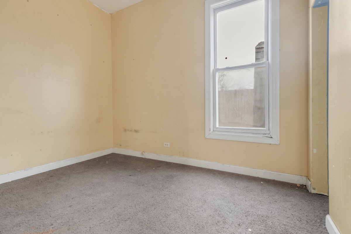 7356 South Champlain Avenue Chicago, IL 60619 - Photo 14 of 31