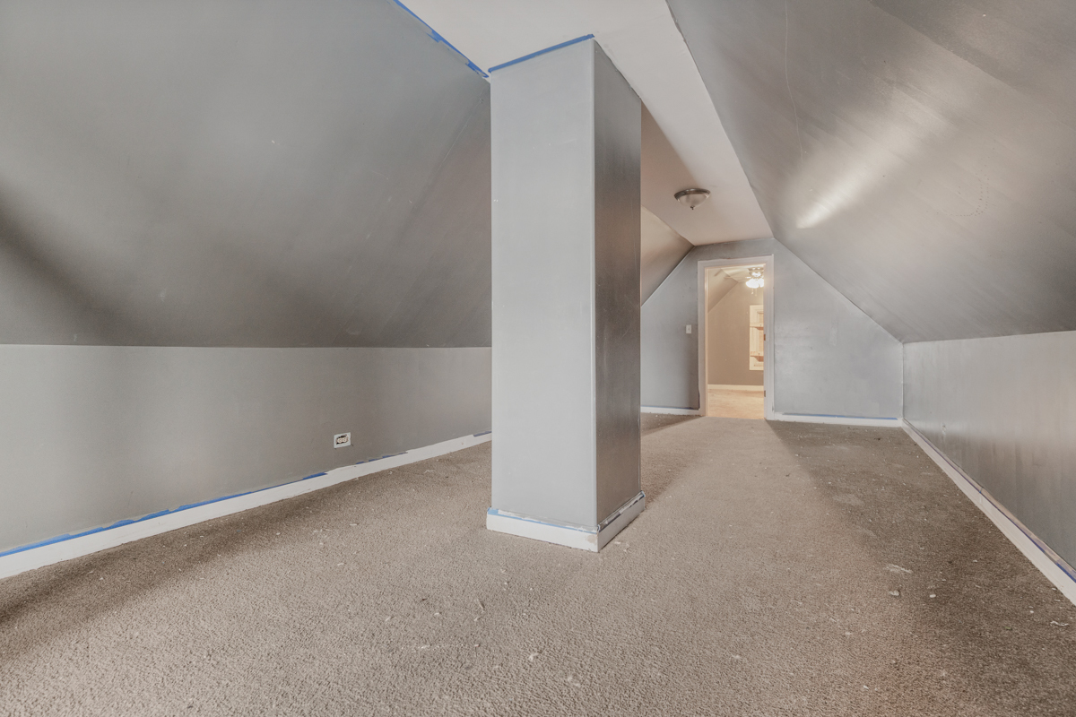 7356 South Champlain Avenue Chicago, IL 60619 - Photo 18 of 31