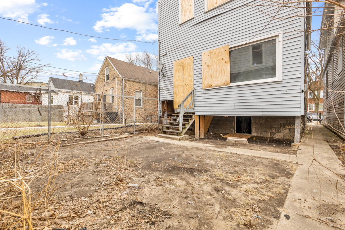 7356 South Champlain Avenue Chicago, IL 60619 - Photo 23 of 31