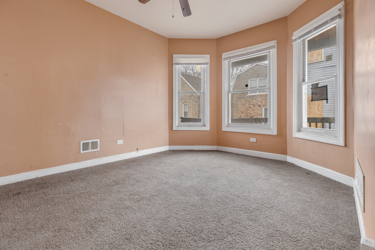 7356 South Champlain Avenue Chicago, IL 60619 - Photo 25 of 31