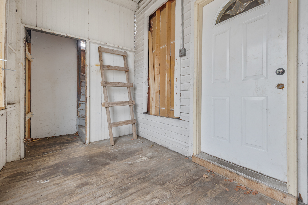 7356 South Champlain Avenue Chicago, IL 60619 - Photo 10 of 31