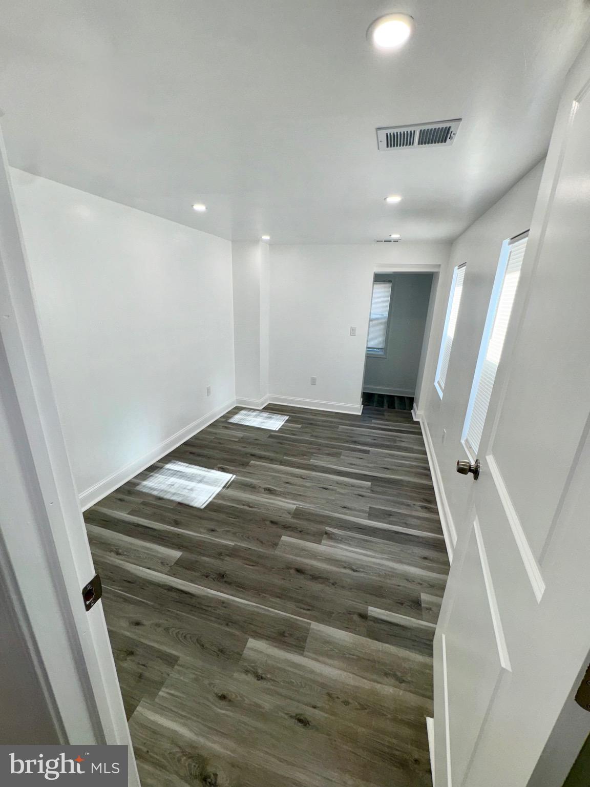 1729 North Bond Street Baltimore, MD 21213 - Photo 22 of 34