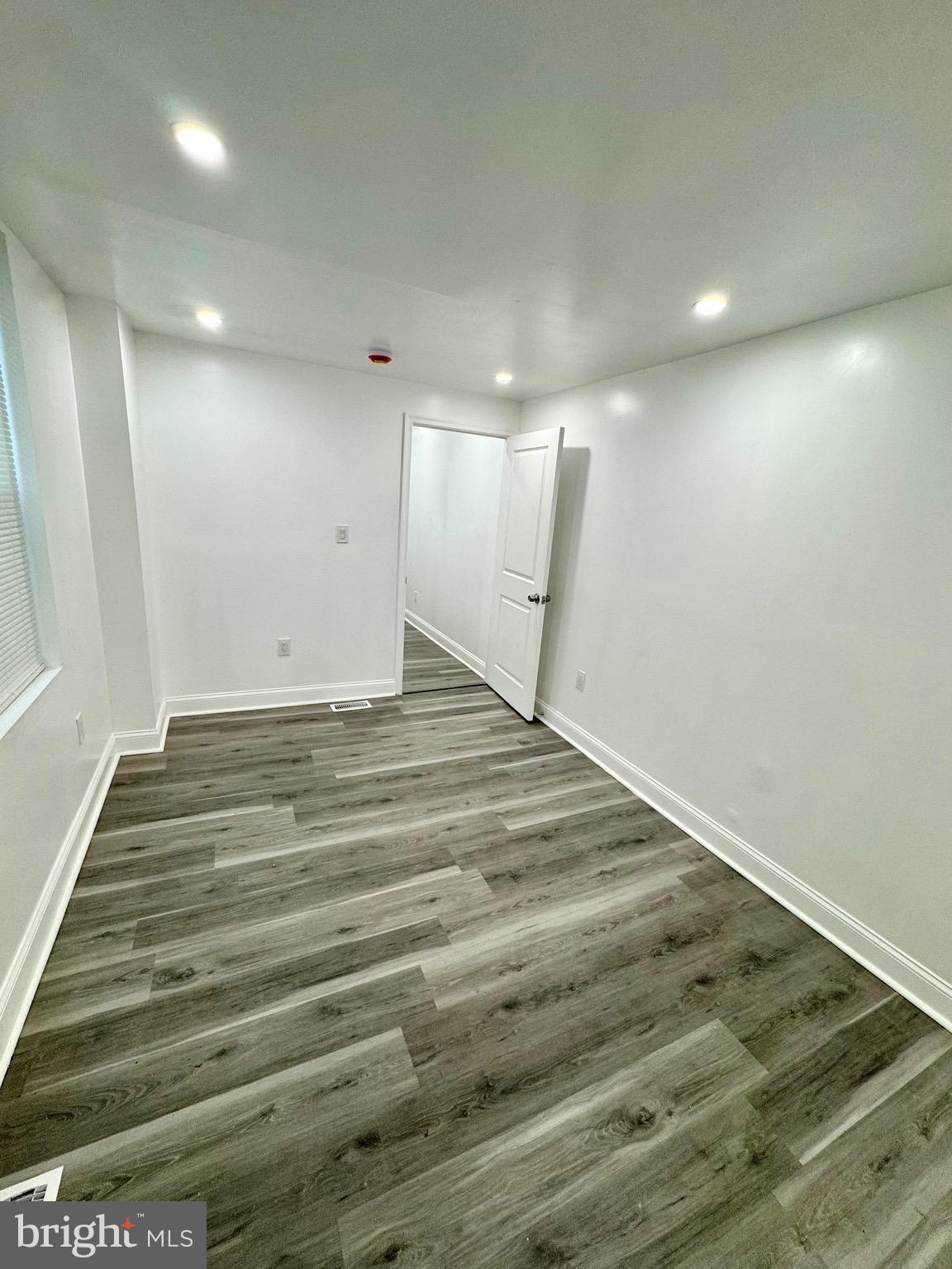 1729 North Bond Street Baltimore, MD 21213 - Photo 24 of 34