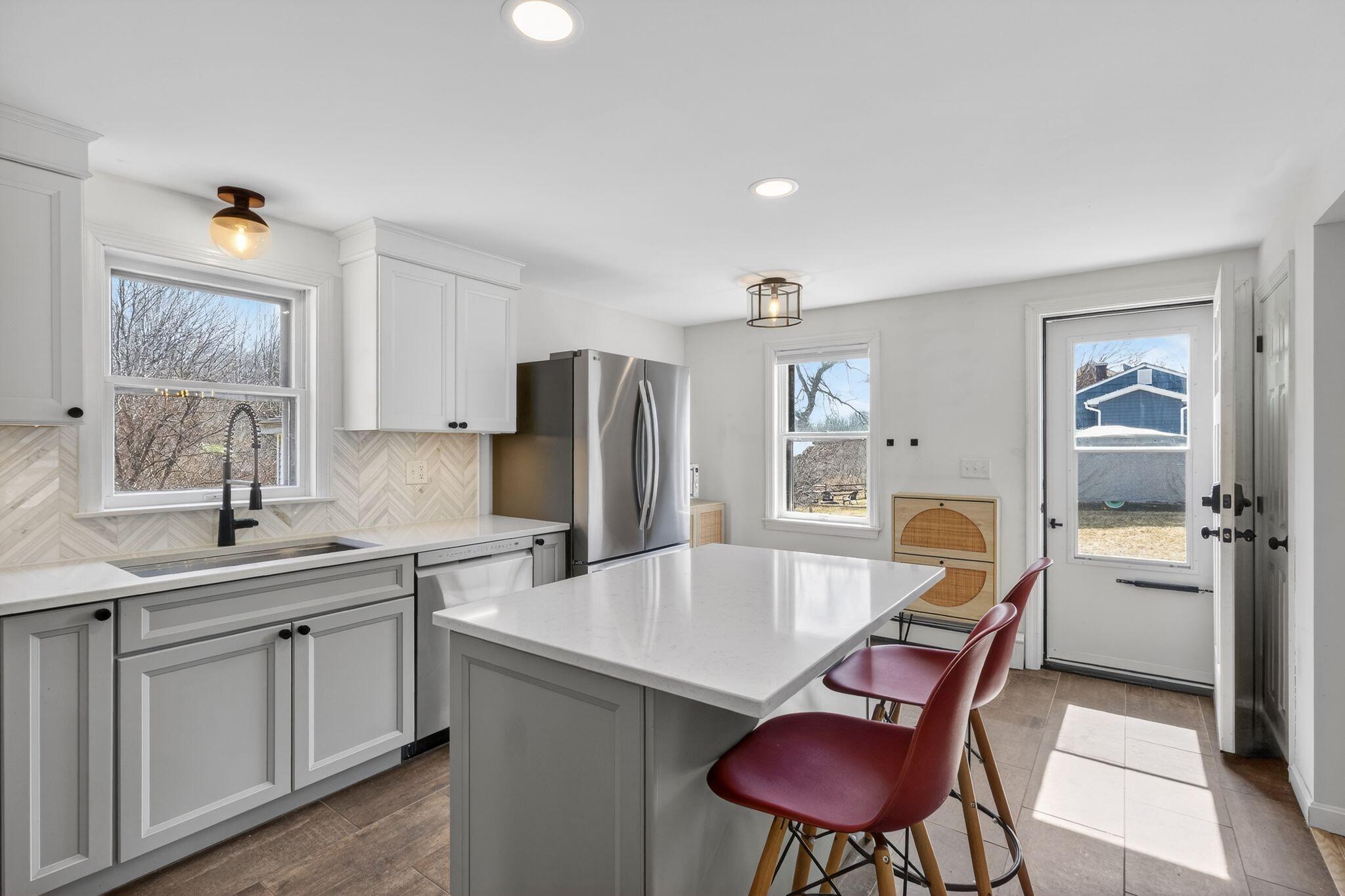 195 Virginia Street Portland, ME 04103 - Photo 5 of 51 195_Virginia_St_033