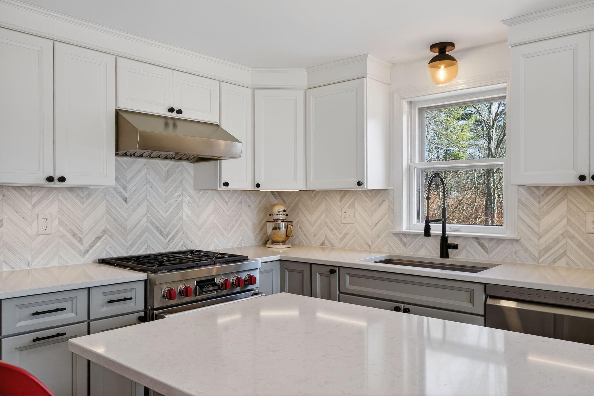 195 Virginia Street Portland, ME 04103 - Photo 9 of 51 195_Virginia_St_045