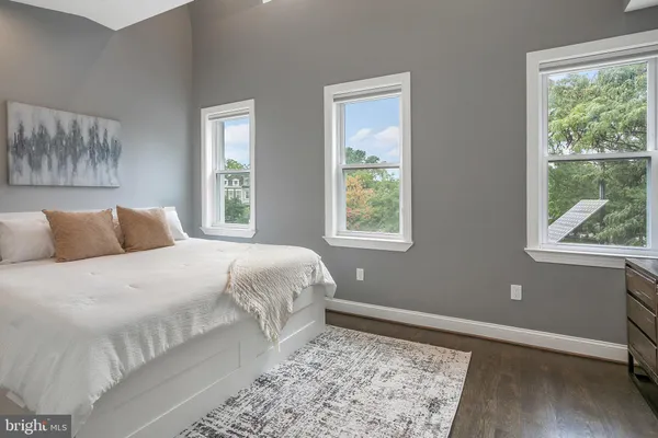 $6,500 | 4023 New Hampshire Avenue Northwest, Washington, DC 20011