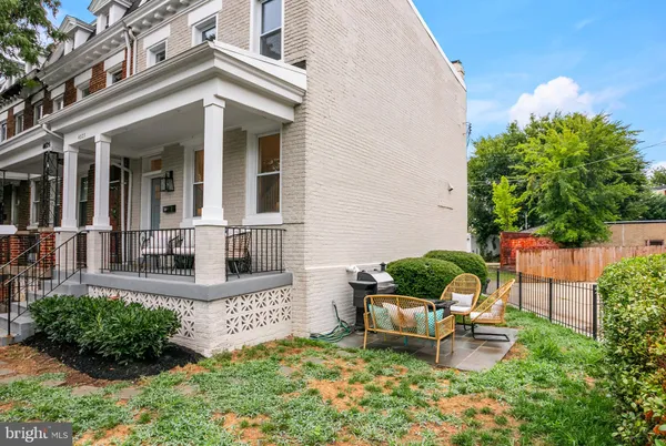 $6,500 | 4023 New Hampshire Avenue Northwest, Washington, DC 20011