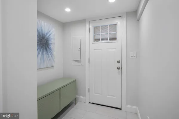 $6,500 | 4023 New Hampshire Avenue Northwest, Washington, DC 20011