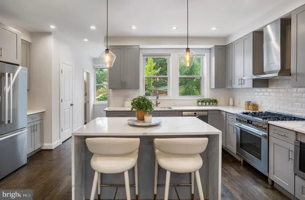 $6,500 | 4023 New Hampshire Avenue Northwest, Washington, DC 20011